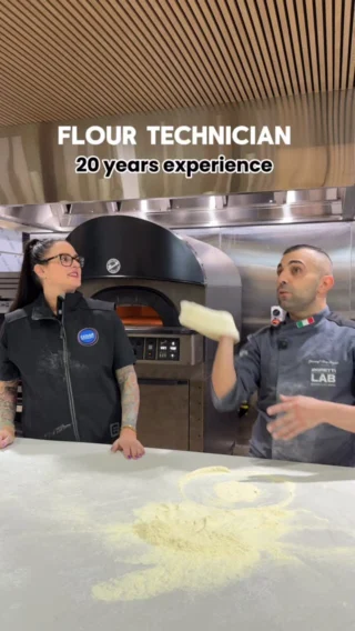 Looks like we’ll keep the pizza flipping to the expert… 😳

Pizza flipping challenge

#cedarhospitality #pizzaflippingchallenge