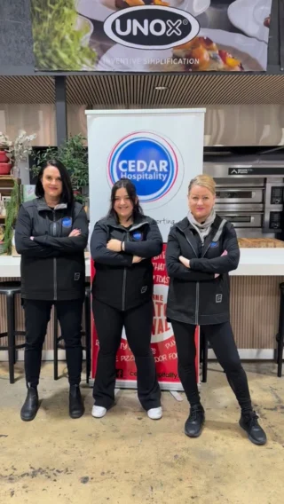 Poses to do with your coworkers……
#posestodowithyourcoworkers #funny #cedarhospitalitymelb #egc